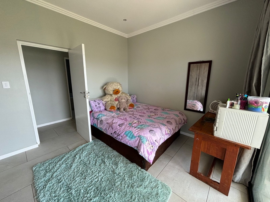 3 Bedroom Property for Sale in Kidds Beach Eastern Cape